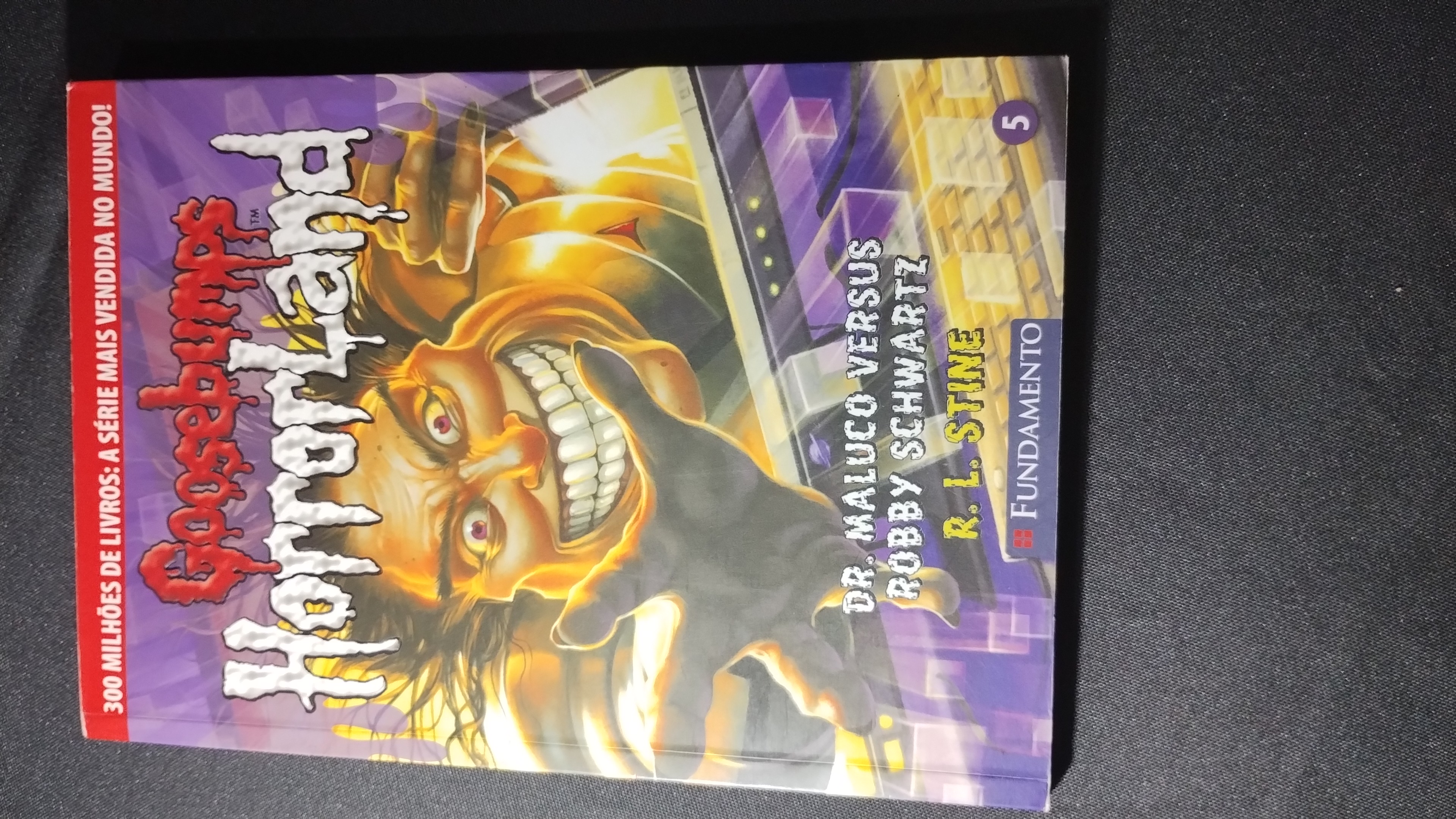 Horrorland Goosebumps Dr. Maluco Versus Robby Schwartz 