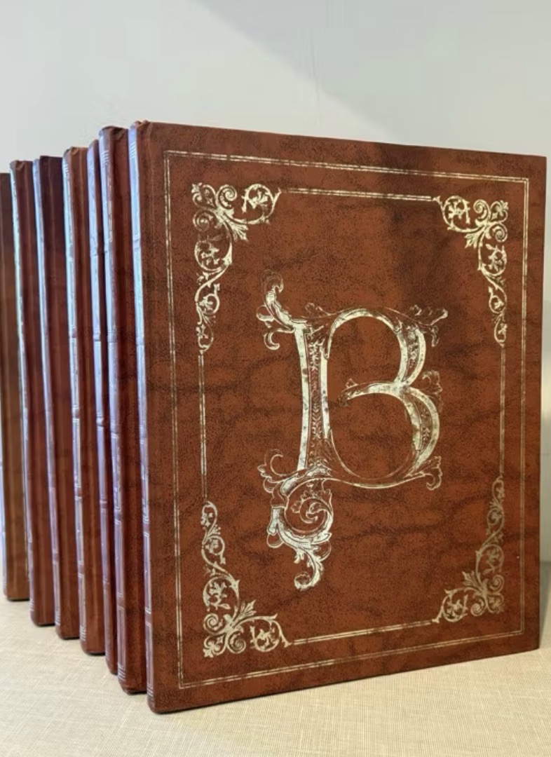 A Bíblia - Antigo e Novo Testamento 